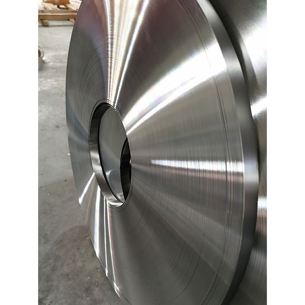 316 स्टेनलेस स्टील पन्नी को मुख्य विशेषताहरु के हो?